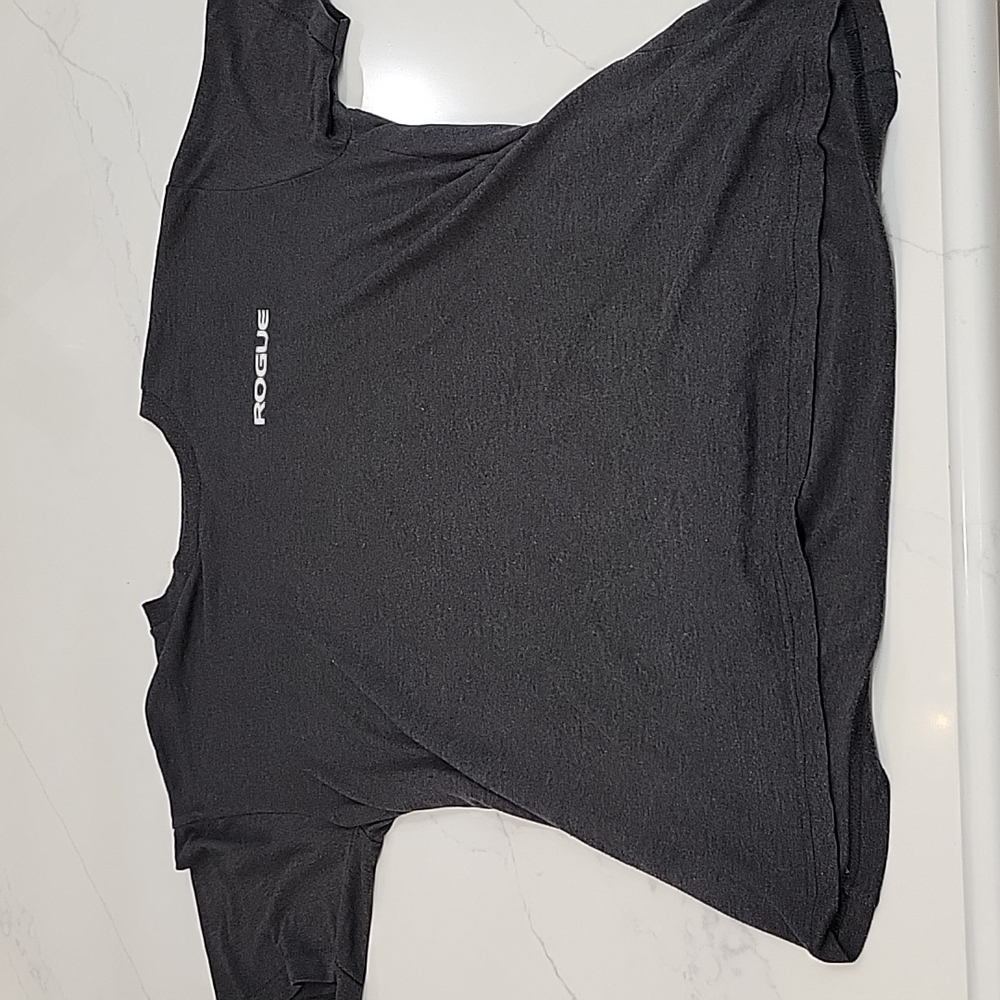 Rogue fitness men's size L